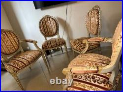 2 Paires de fauteuils de style Louis XVI