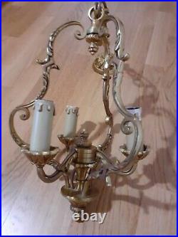 2 lustres en bronze style Louis XVI, Louis XVI style bronze 2 chandeliers