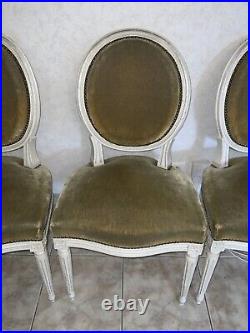 4 chaises style LOUIS XVI