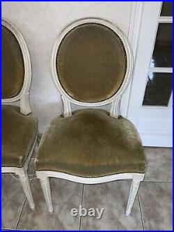 4 chaises style LOUIS XVI