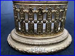 Ancien Vase Baccarat Verre Et Monture Bronze Doré Style Louis XVI
