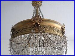 Ancien lustre plafonnier à pampilles style Louis XVI corbeille à 3 lumières