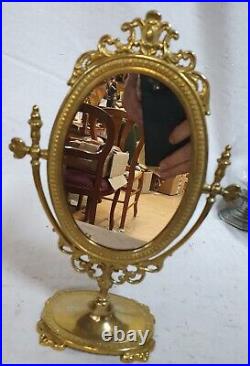 Ancien miroir de coiffeuse pivotant sur pied en bronze massif style Louis XVI