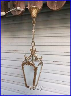 Ancienne lanterne 4 faces à verres gravés de style Louis XVI en ETAT DE MARCHE