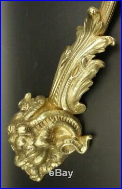 Applique, Tête De Satyre, Style Louis XVI Tulipe Verre De Sèvres & Bronze