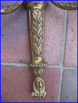 Appliques en bronze style Louis XVI murales la paire