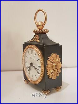 Belle Pendulette Hour Lavigne style Louis XVI Bleu nuit Pendule bronze