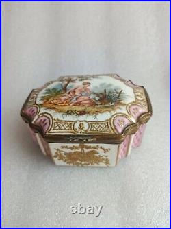 Belle boite porcelaine Samson style Meissen 18 ème, Vénus et cupidon 19 ème