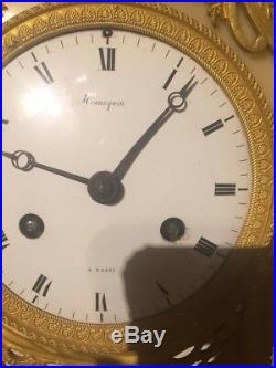 Belle pendule style Louis XVI marbre début XIXe horloger parisien Hennequin
