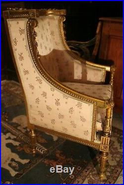 Bergère en bois doré de style Louis 16 Marie-Antoinette