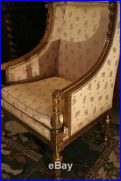 Bergère en bois doré de style Louis 16 Marie-Antoinette