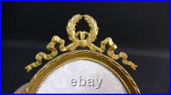 Cadre Photo Ovale Style Louis XVI En Laiton Doré, époque XIX ème