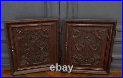 Deux paires de portes de style Louis XVI en chêne riche sculpture XIXe L5443