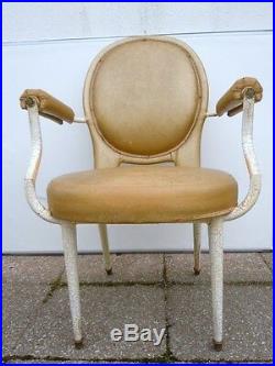 Fauteuil vintage medaillon style Louis XVI fauteuil dlg Andre Arbus