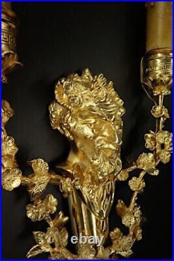 GRANDE PAIRE APPLIQUES, BUSTE DE BACCHUS, STYLE LOUIS XVI, XIXe BRONZE 40 cm