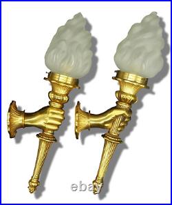 GRANDE PAIRE APPLIQUES TORCHÈRES, MAINS, STYLE LOUIS XVI BRONZE PETITOT 48cm
