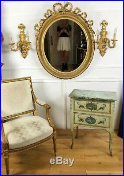 Grand Miroir Ovale D'époque Napoléon III En Bois Doré De Style Louis XVI