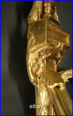 Grande Paire D'appliques, Têtes De Bélier, Style Louis XVI Bronze