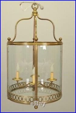 Grande lanterne style Louis XVI en bronze