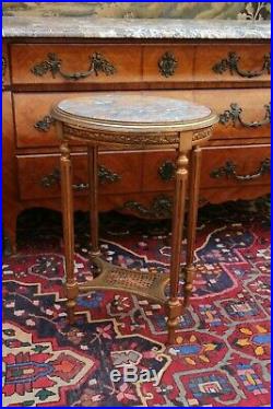 Guéridon de forme ovale table d'appoint style Louis 16 bois doré plateau marbre