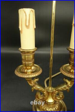LAMPE STYLE LOUIS XVI LUCIEN GAU, PARIS BRONZE 36,5 cm