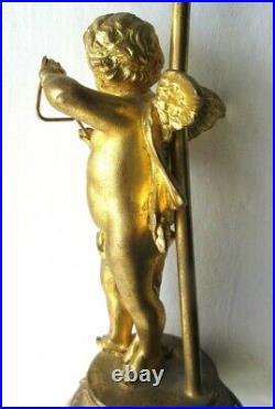 Lampe de table bronze doré Angelot musicien sur socle de marbre style Louis XVI