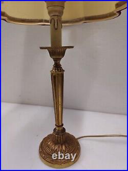 Lampe de table style LOUIS XVI en bronze