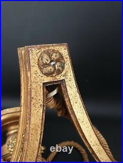 Lustre Ancien en bois doré et bronze style Louis XVI