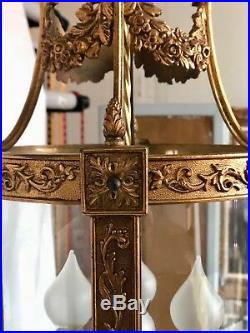 Lustre / Lanterne 4 feux style Louis XVI en bronze guirlande de fleurs