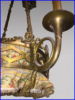 Lustre bronze doré style Louis XVI