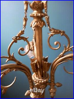 Lustre carquois à 3 feux en bronze doré. Style Louis XVI. Époque 1900