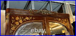 Magnifique Armoire bibliothéque Style Louis XVI en marqueterie de bois nobles