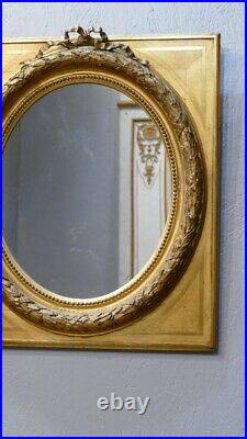 Maison Souty, Cadre Miroir En Bois Doré Forme Médaillon Style Louis XVI, XIX ème