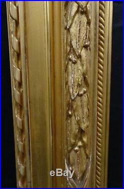 N° 571 Cadre bois et stuc XIXème style Louis XVI pour chassis 80,7 x 66,8 cm