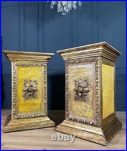 Paire De Gaines / Colonnes Italiennes En Bois Doré Et Peint De Style Louis XVI