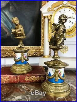 Paire De Putti D'époque Napoléon III En Bronze Et Porcelaine De Style Louis XVI