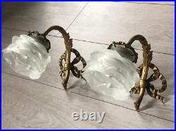 Paire appliques bronze style Louis XVI décor noeud ruban et feuillage