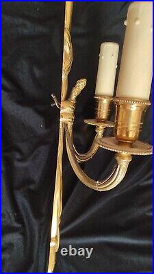 Paire d'appliques de style louis XVI ruban 2 feux en bronze doré/laiton, electri