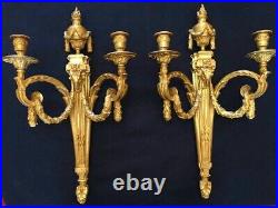 Paire d'appliques en Bronzes dorés Style Transition modéle de Pitoin