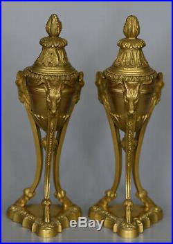 Paire de Cassolettes Bronze doré Style Louis XVI France, XIXe