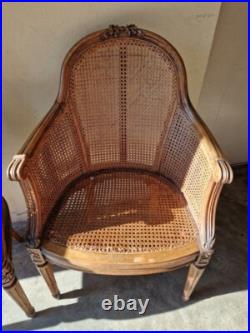 Paire de bergères cannées de style Louis XVI en bois mouluré XIXe fauteuil