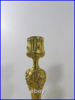 Paire de bougeoirs anciens bronze doré style Louis XVI Joli travail XVIII