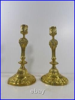 Paire de bougeoirs anciens bronze doré style Louis XVI Joli travail XVIII