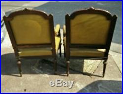 Paire de fauteuils style louis XVI 19eme