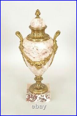 Paire de vases style Louis XVI bronze doré Napoléon III