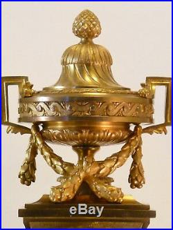 Pendule Style Louis XVI En Bronze Doré clock uhr reloj qualité Barbedienne