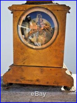 Pendule cartel bronze porcelaine Sevres d'époque 19eme clock style louis XVI