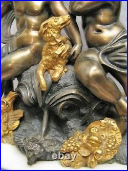 Pendule de style Louis XVI bronze et marbre aux amours et chien XIX ème siècle