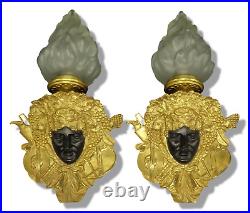 RARE GRANDE PAIRE APPLIQUES, MASCARON BACCHUS, STYLE LOUIS XVI DU XIXe BRONZE