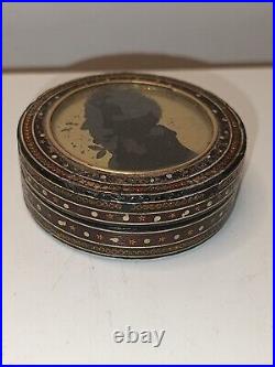 Rare Boîte Poudre XVIII ÈME STYLE LOUIS XVI ÉCAILLE PORTRAIT HOMME SUR FOND OR